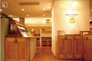 情熱ロール 店内　AFTER