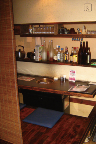 焼肉龍王館 本店　内観　BEFORE