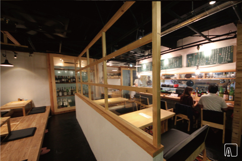 焼鳥 丸屋 内観　AFTER