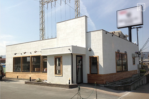 焼肉 龍王館 春日店 外観　BEFORE