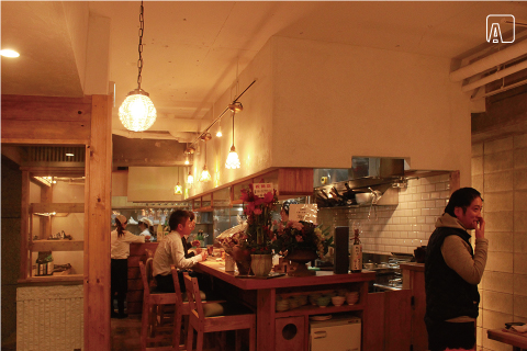 フジ葡萄酒店 内観　AFTER