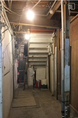 ROJIURA BAKERY CAFE 新宿店 平面図 外観　BEFORE