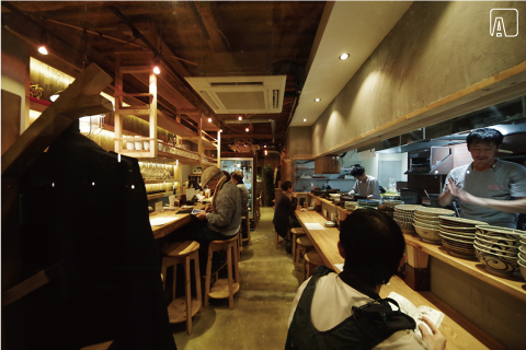 酒呑み 麺蔵 ゆうのや 内観　AFTER