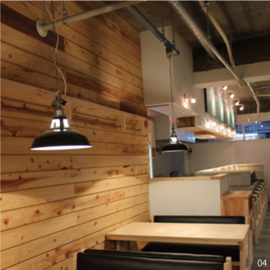 04 丸秀　店舗写真