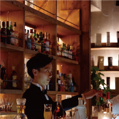 05 >BAR CALMKNOT　店舗写真