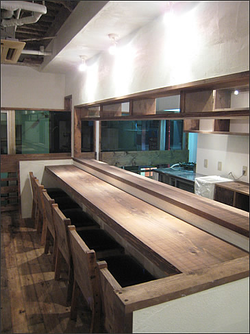 居酒屋 元気満天食堂　しげまつ カウンター席2